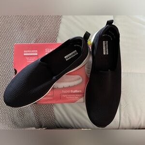 Sketchers go walk 6. New in box